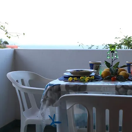 Maestrale * Λίπαρι